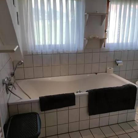 Direkt Am Hopfensee- Apartamento