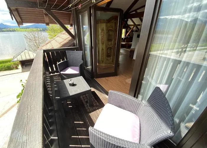 Apartment Direkt Am Hopfensee- *